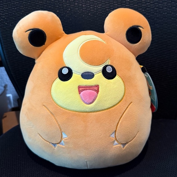 Teddiursa Pokemon 10" Squishmallow Plush - Picture 1 of 3